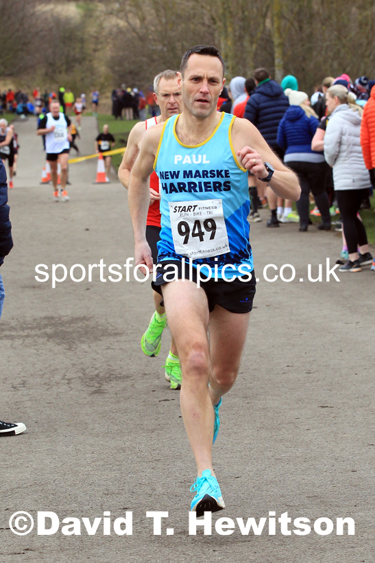 Senior women and veteran women and men over-50s NECAA Road Relay Champs., Hetton Lyons Park, Hetton le Hole, County Durham. Photo: David T. Hewitson/Sports for All Pics